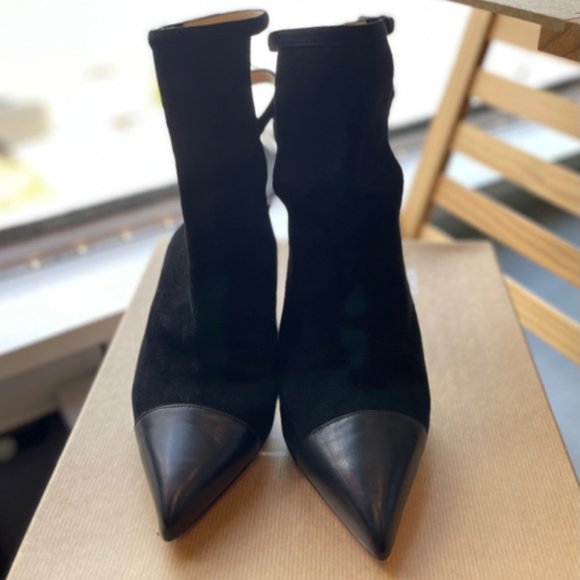 Christian Louboutin Lynn Open Back Ankle Boot Sz 39.5 Shoe - Picture 2 of 7